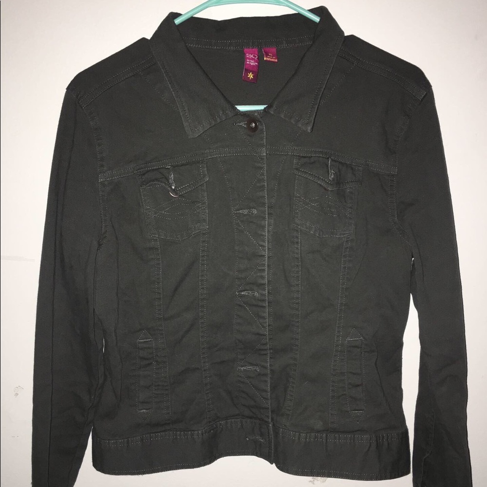 Olive green jean jacket!